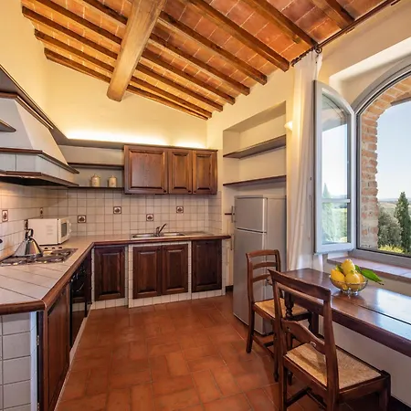 Apartamento Castello Di Fulignano Ranuccio10 Superior *