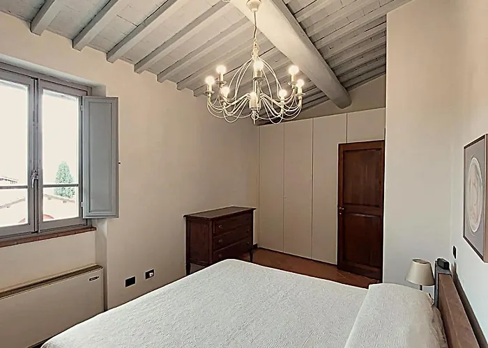 Apartamento Castello Di Fulignano Ranuccio10 Superior *